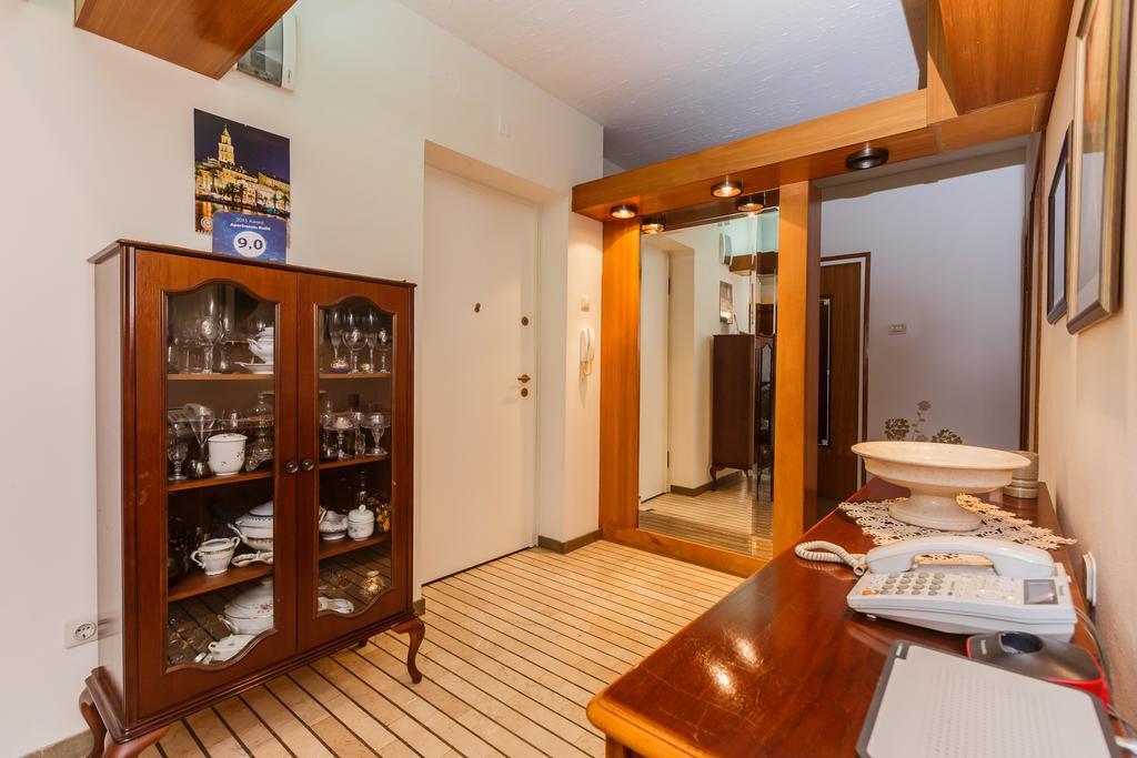 Apartments Ruzic Split Bagian luar foto